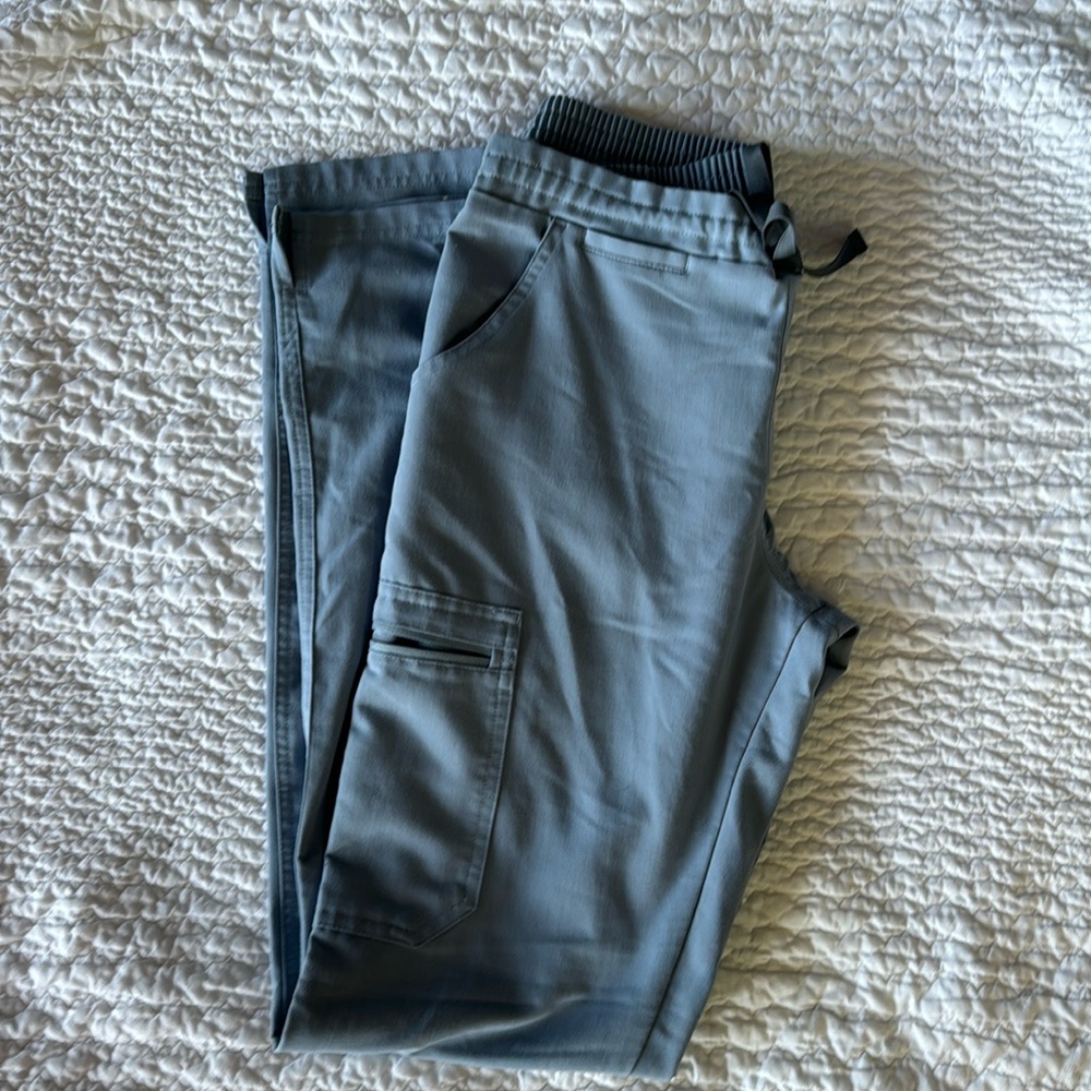 Figs dusty blue Yola scrub pants